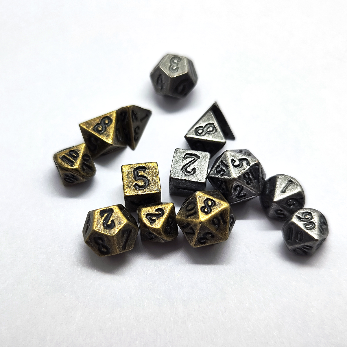 Mini 7-piece set solid metal 5 - Board Game Dungeons And Dragons recension och pris