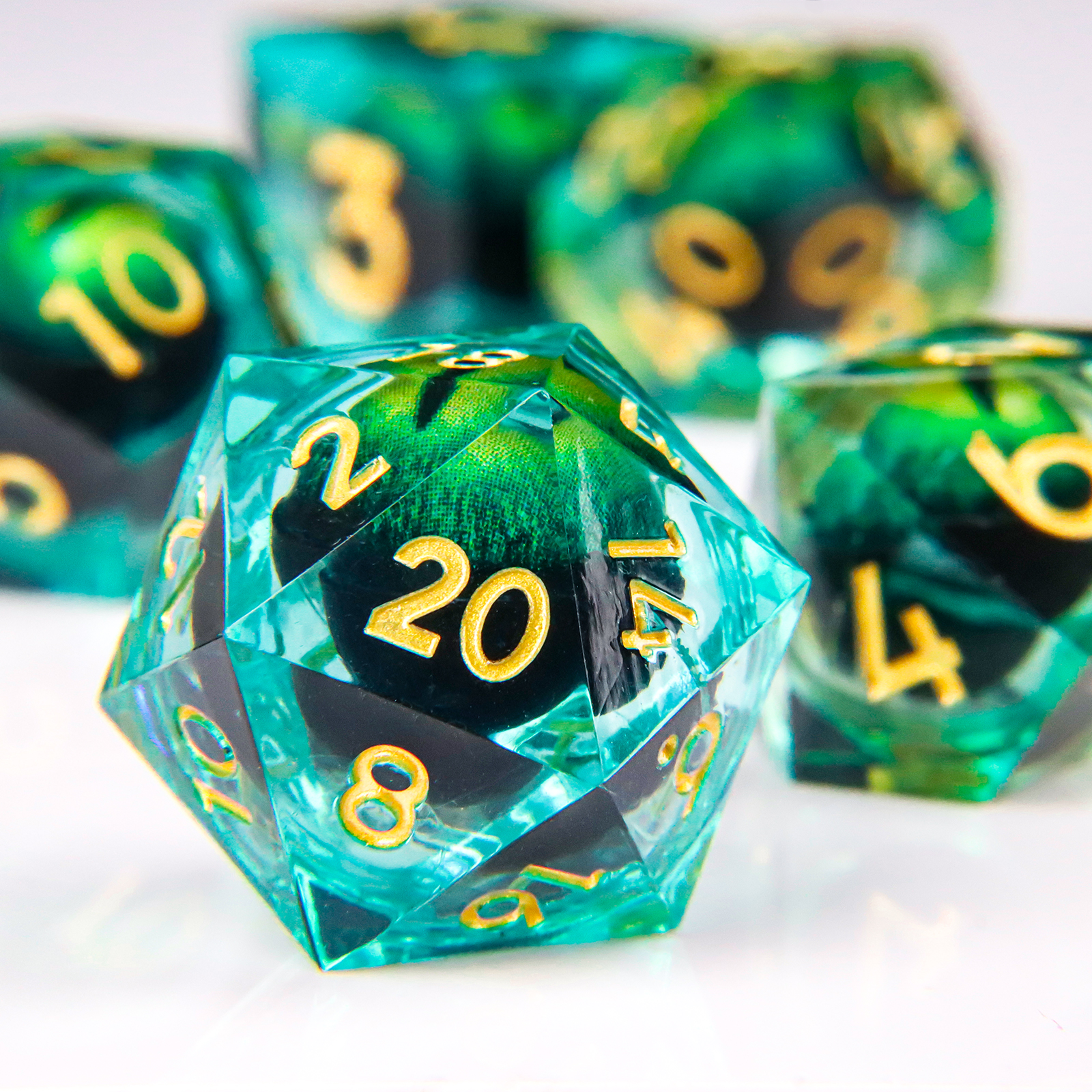 Dragon Eye Dice Set Liquid cor - Board Game Dungeons And Dragons recension och pris