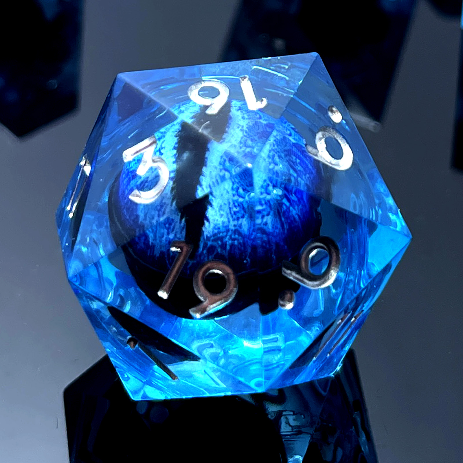 Boardgame 7 Die Polyhedral Cry - Board Game Dungeons And Dragons recension och pris