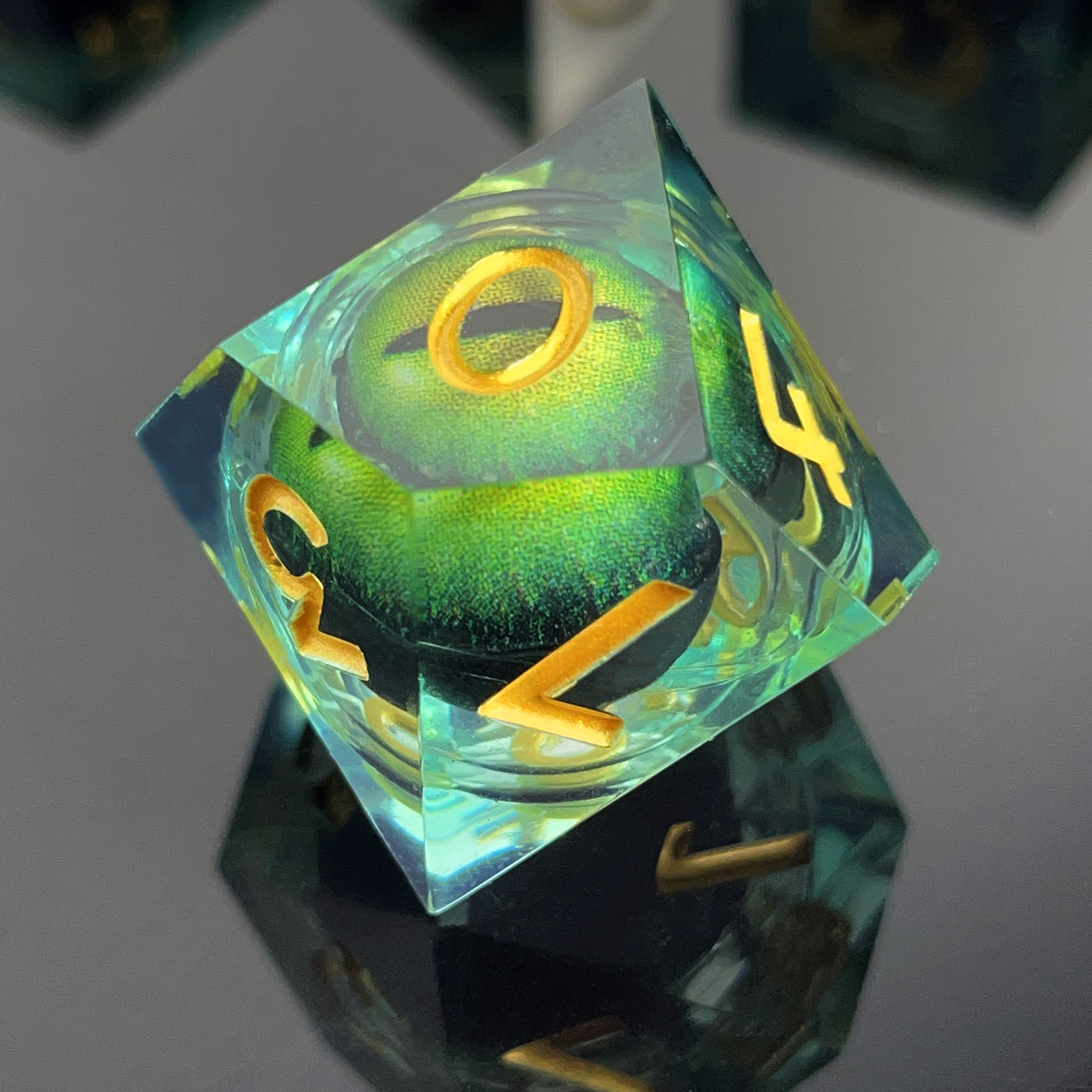 Boardgame 7 Die Polyhedral Cry - Board Game Dungeons And Dragons recension och pris